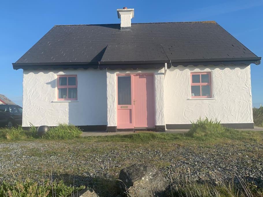 Pink Cottage Ballyconneely Exterior foto